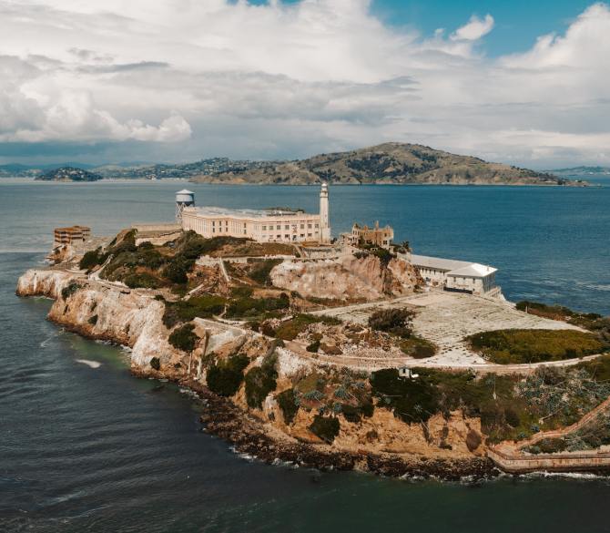 Escape From Alcatraz - Houdini's Escape Room Experience
