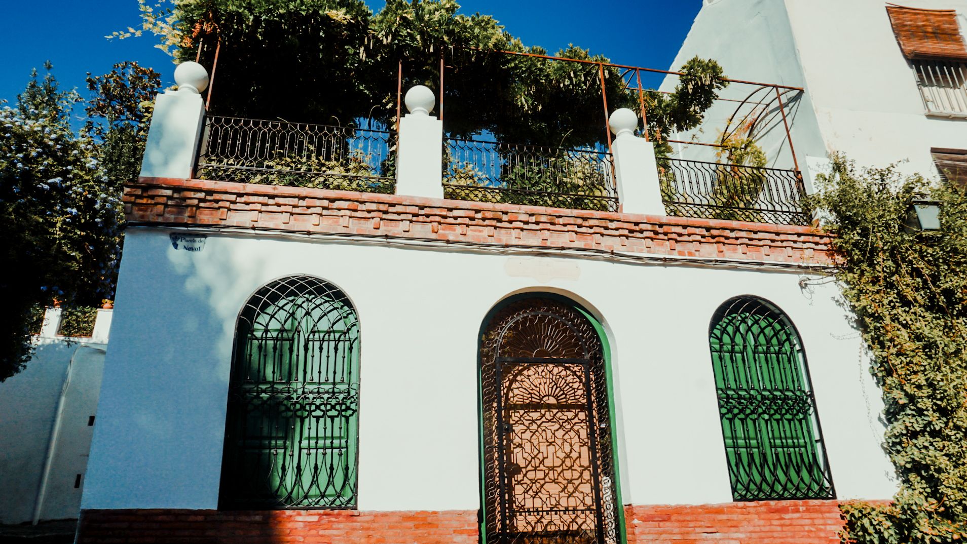 Granada's Albayzin And Sacromonte