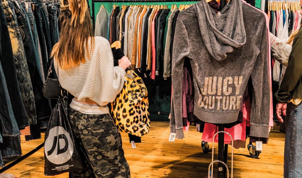 Catch Market York 90s & Y2K Clothes